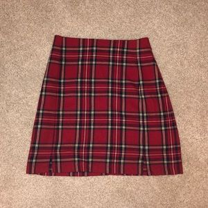 Brandy Melville plaid skirt